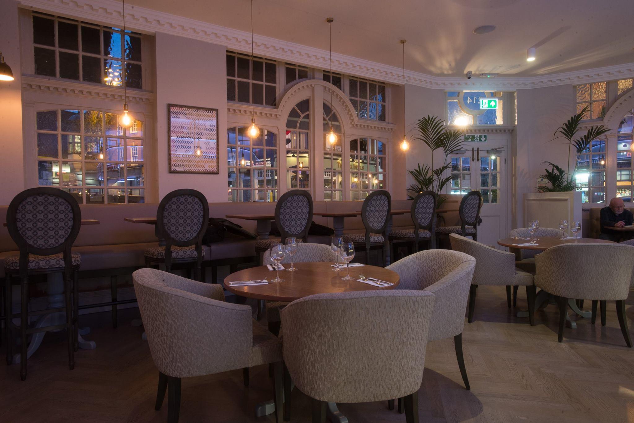 The Kings Head Hotel London Exteriör bild